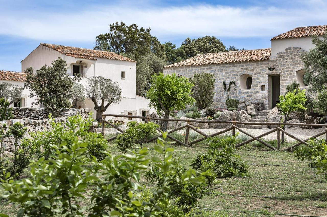Gallicantu Stazzo Retreat Luogosanto Ngoại thất bức ảnh