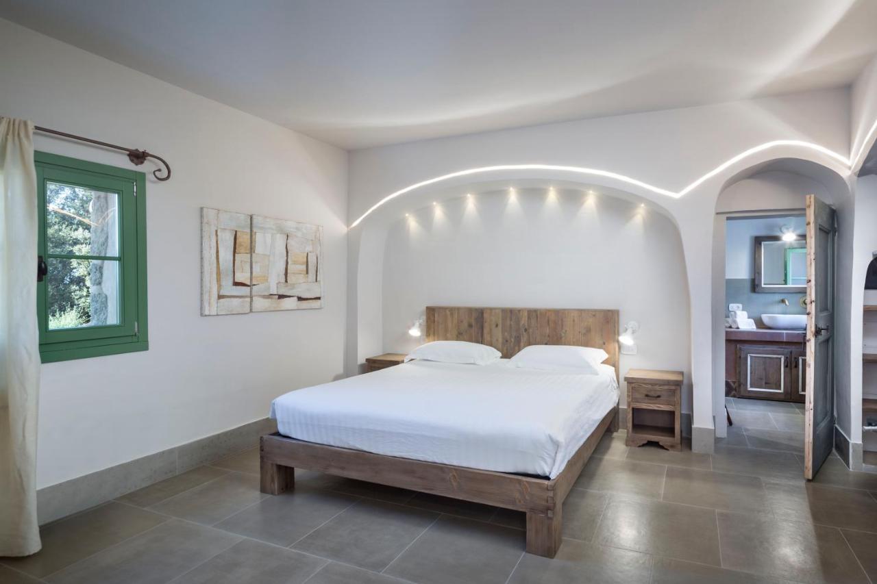 Gallicantu Stazzo Retreat Luogosanto Ngoại thất bức ảnh