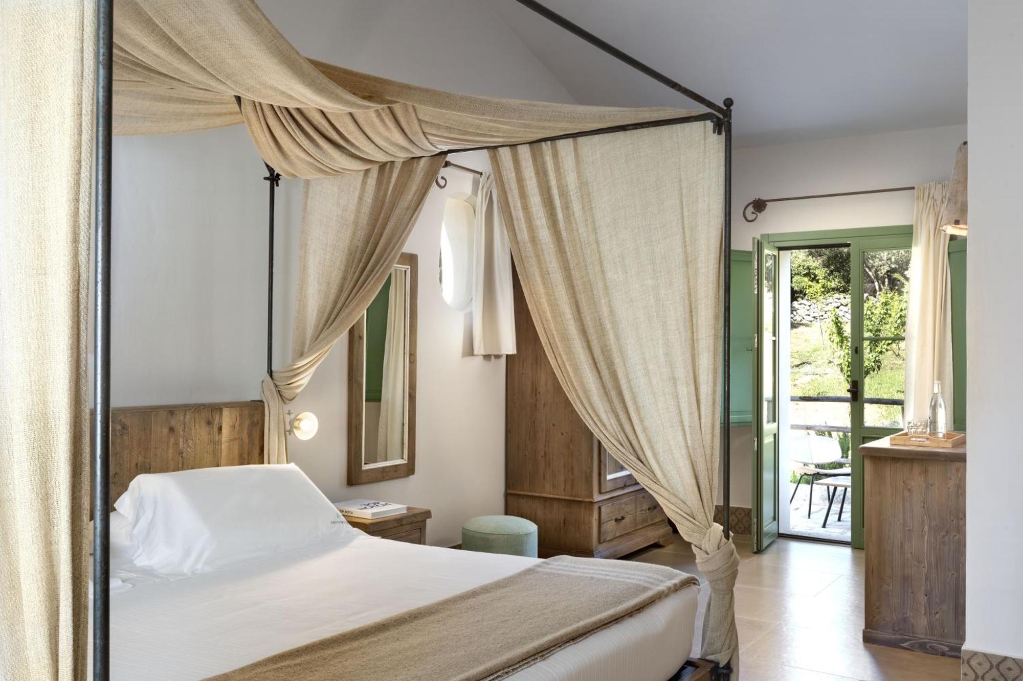 Gallicantu Stazzo Retreat Luogosanto Ngoại thất bức ảnh